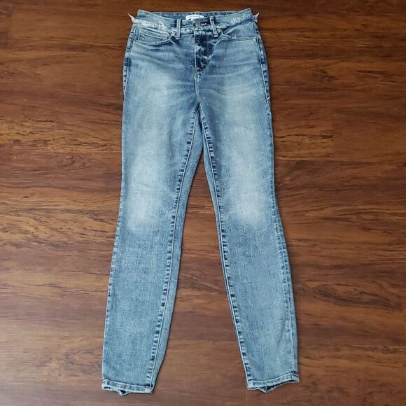 Good American Fringe Hem Chic Edgy Feminine Streetwear Straight Leg Size 26 - Picture 1 of 6